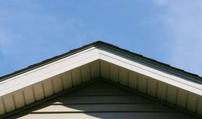 Soffit and fascia metal replacement project photo 1.